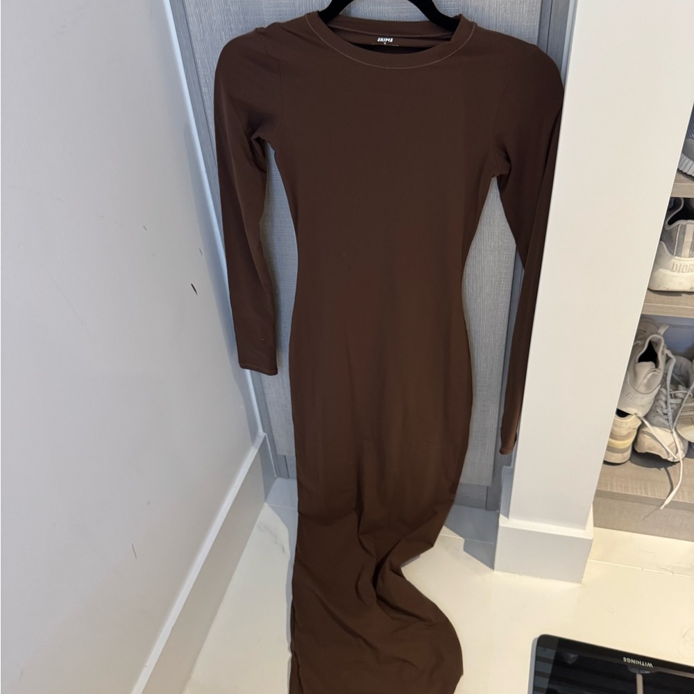 Elegant Brown Long Sleeve Dress